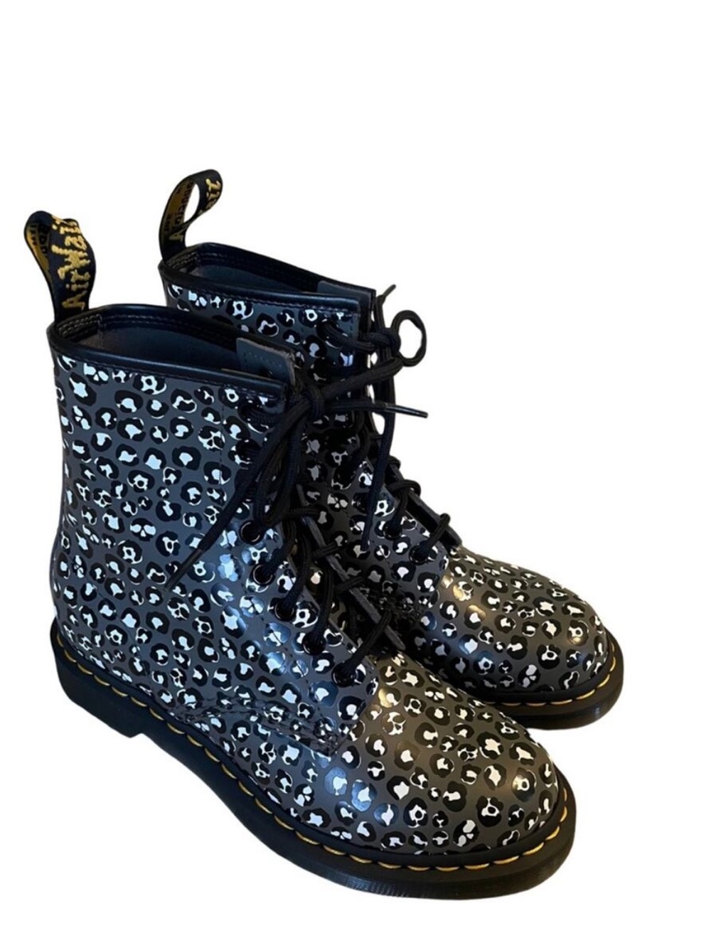 Dr. Martens Docs 1460 Women's Combat Boots Leopard Smooth Leather Lace Up 7 NWOT